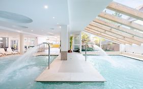 Hotel Alpine Mugon